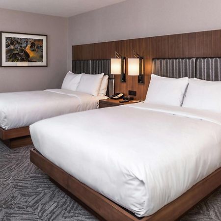 Hotel Doubletree By Hilton Lafayette East Exterior foto